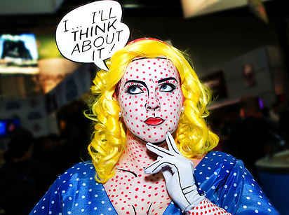 21 Unusual Halloween Costumes You Can Make Yourself Unusual Halloween Costumes, Pop Art Costume, Comic Book Costumes, Halloween Costumes You Can Make, Comic Costume, Clever Costumes, Pop Art Makeup, Comic Book Girl, Clever Halloween Costumes