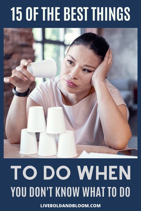 Ever have those days when you just don't know what to do by yourself? Read this post and learn the steps to make decisions or take mindful action. What To Do By Yourself, Mindfulness Meditation Exercises, Self Esteem Activities, Happy At Work, Daily Life Hacks, Happy Alone, Meditation Exercises, Building Self Esteem, Fun Facts About Yourself