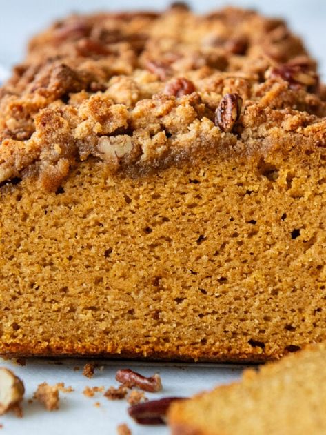 Almond Flour Pumpkin Bread - MamaGourmand Pumpkin Bread With Almond Flour, Almond Flour Pumpkin Bread, Sourdough Pumpkin Bread, Almond Flour Bread Recipes, Almond Flour Pumpkin, Sourdough Pumpkin, Almond Flour Bread, Gluten Free Cookbooks, Flour Bread