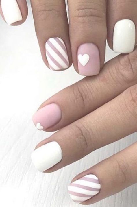 Nice Nails Short, Stylish Manicure, Colorful Nails, Polish Ideas, Cotton Swabs, Manicure Ideas, Cotton Balls, Nails Manicure, Short Nail Designs