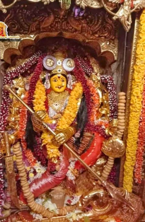 Lakshmi Narsimha, Devotional Topics, Devi Maa, Small House Elevation, Goddess Artwork, Devi Durga, Devotional Quotes, Shiva Pics, Lord Shiva Pics