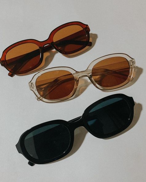 70s Sunglasses Aesthetic, Aesthetic Sunglasses Vintage, Trendy Sunglasses 2023, Vintage Sunglasses Aesthetic, Aesthetic Sunglasses, China Street Fashion, Sunglasses Aesthetic, 70s Sunglasses, September Fashion