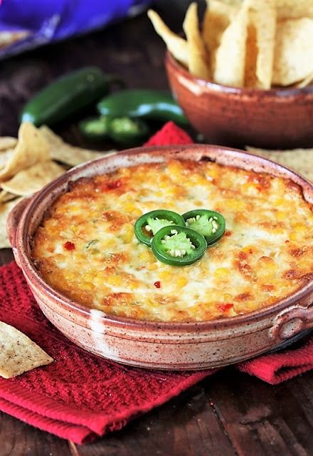 Cheesy Hot Corn Dip Image ~ Serve up this baked Cheesy Hot Corn Dip at your next party or game day get together ~ it's sure to be the hit of the party! Cheesy Hot Corn Dip, Party Food Favorites, Football Food Appetizers, The Kitchen Is My Playground, Hot Corn Dip, Hot Crab Dip, Hot Corn, Homemade Enchilada Sauce, Homemade Enchiladas