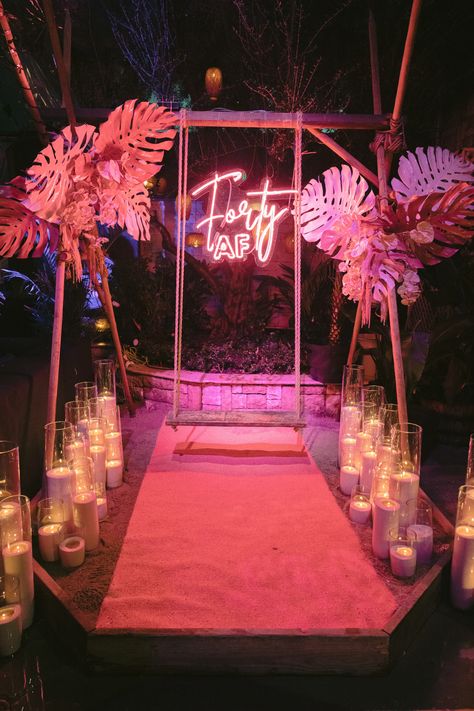 Big Birthday Party Venues, Fortieth Birthday Party Ideas, 40th Birthday Outdoor Party Ideas For Women, Kim Kardashian 40th Birthday, Boujee 40th Birthday Party, 40 Birthday Party Ideas Women, Women 40th Birthday Ideas Party Themes, 40th Birthday Bash For Women, Boho Chic 40th Birthday Party