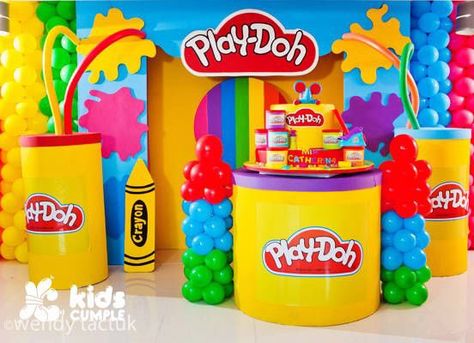 Play doh birthday Play Dooh, Play Doo, Crayola Birthday Party, Crayon Birthday Parties, Play Doh Party, Playdough Party, Painting Birthday, Festa Party, Kids Party Themes