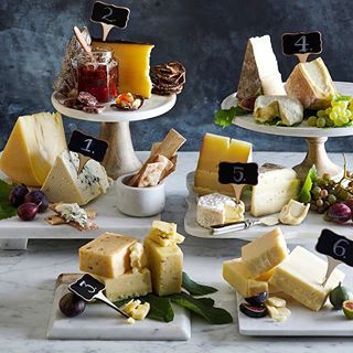 Bread Stand, Cheese Platers, National Cheese Lovers Day, Cheese And Bread, Set Up Ideas, Cheese Display, Cheese Bar, Tapas Recipes, Buffet Set