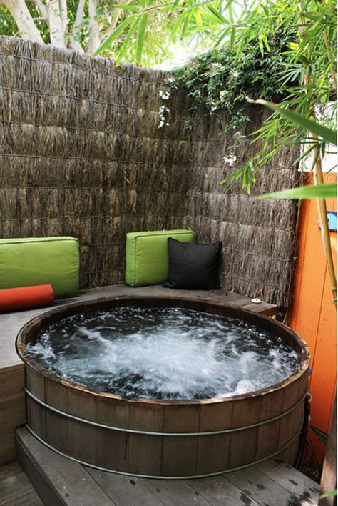 47 Irresistible hot tub spa designs for your backyard Whirlpool Deck, Jacuzzi Ideas, Outdoor Jacuzzi, Tropical Patio, Hot Tub Designs, Outdoor Hot Tub, Hot Tub Deck, Hot Tub Garden, Tub Ideas