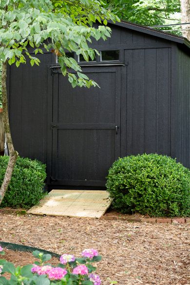 Dark Grey Shed, Shed Deck Ideas, Green Floor Paint, Painted Garden Sheds, Cabin Colors, Cottage Build, Aesthetic Outdoors, Sheds Ideas Backyard, Black Shed