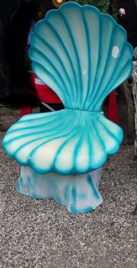 Mystical House, Clam Chair, Outdoor Sitting, Giant Clam, Mermaid Dreams, Funky Painted Furniture, Disney Dream, Purple Crystals, Little Mermaid