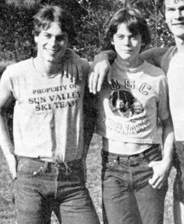 Rob Lowe, C.Thomas Howell,and Patrick Swayze Outsiders House, Curtis Brothers, The Outsiders Ponyboy, Tommy Howell, Outsiders Imagines, The Outsiders Imagines, Outsiders Movie, C Thomas Howell, Ponyboy Curtis