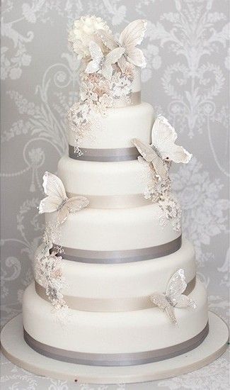 Butterfly Wedding Cake, Summer Wedding Decorations, Amazing Wedding Cakes, Handmade Cake, Butterfly Cakes, Butterfly Wedding, Cake Trends, White Wedding Cake, Elegant Wedding Cakes