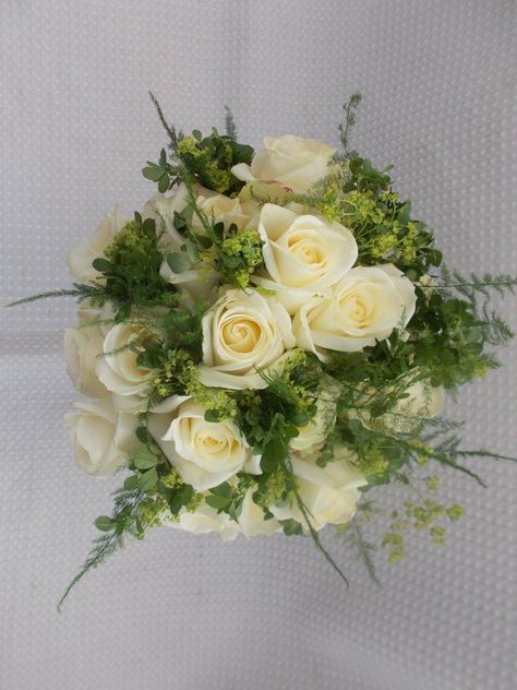 Shamrock Bouquet, Bridal Bouquet, Floral Wreath, Roses, Table Decorations, Flowers, Floral, Green, White