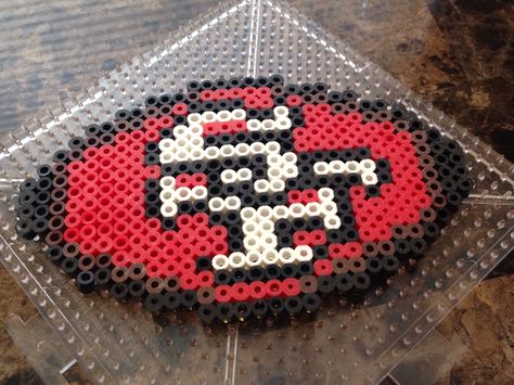 SF 49ers perler beads By kr 🎀 Nfl Perler Beads, Beads Perler, Disney Room, Easy Perler Bead Patterns, Kandi Ideas, Pearl Beads Pattern, Beads Pattern, Hamma Beads, Perler Art