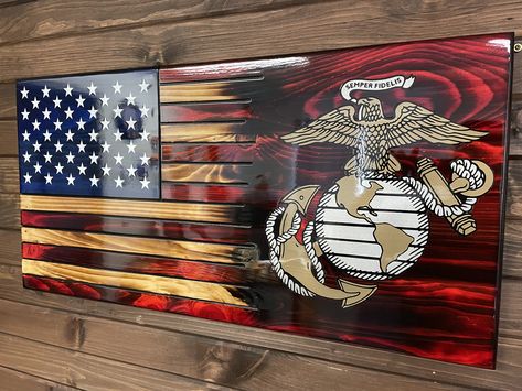 🎁Semper Fi! If you know a US marine or group of marines who you want to honor in a special way, consider our handmade wooden marine flags. This Flag is as durable as the men and women who fill the Corps! This handmade wooden marine flag looks great and expresses pride in any living room, office space, or community area. Honor the marine in your life with this solid testimony to their service. "Official Hobbyist of the USMC; License number 478-24" How to order: Stars: -Vinyl -Engraved Painted St Eagle Globe And Anchor, Marines Corps, Marine Flag, Marine Corps Gift, Rustic Flags, Rustic American Flag, Wooden Flag, Semper Fi, Flag Wall