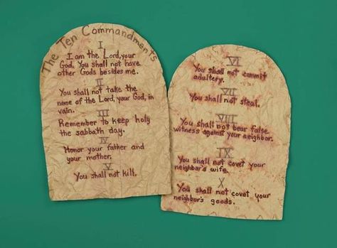 Ten Commandments Tablets craft                                                                                                                                                                                 More 10 Commandments Craft, Ten Commandments Craft, Cc Cycle 1, Hebrew School, Bible Story Crafts, Bible Crafts For Kids, Childrens Bible, Vbs Crafts, Kids Bible