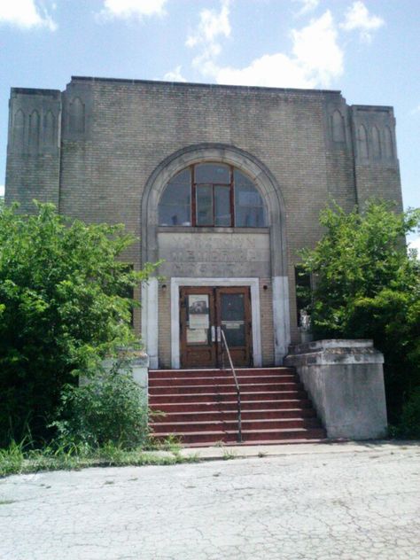 Yorktown Memorial Hospital, spooky and really haunted. Yorktown Memorial Hospital, Spirit Communication, Abandoned Hospital, Memorial Hospital, Ghost Hunting, Haunted Places, Hunting, Ghost, Favorite Places