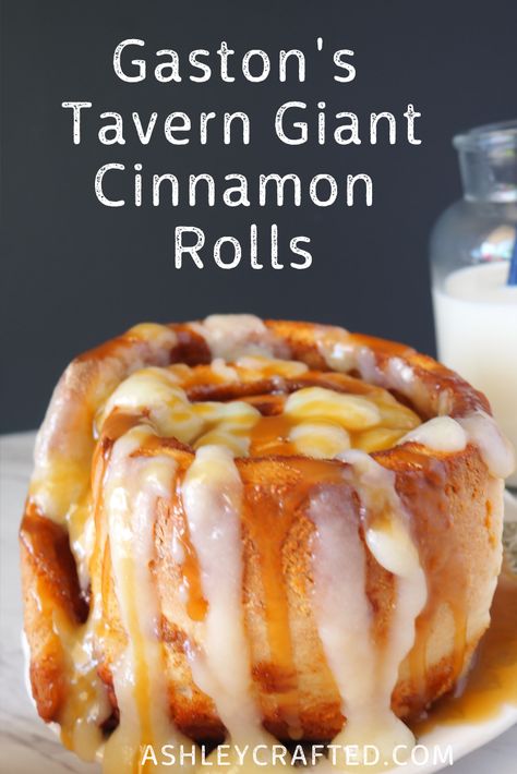 Disneyland Recipes, Giant Cinnamon Rolls, Gastons Tavern, Themed Meals, Disney Foods, Cinnamon Roll Recipe Homemade, Breakfast Recipies, Disney Recipes, Yeast Breads