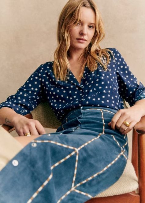 Florence Shirt - Sézane x Pangea - Stars All Over - Silk - Sézane Embroidered Denim Shirt, Blue Shirt Women, Blue Midi Skirt, Cute Winter Outfits, French Blue, Embroidered Denim, Silk Shirt, Shirt Collar, Blue Shirt