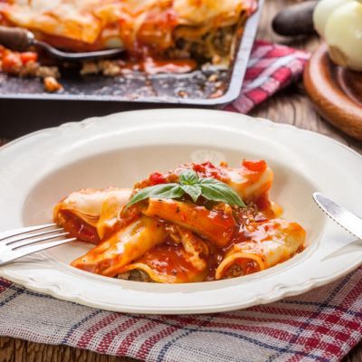 Copycat Olive Garden Cannelloni Cannelloni Recipes, Copycat Olive Garden, Trending Recipes, Idee Pasto Sano, Olive Garden, Italian Dishes, Easy Cooking, Copycat Recipes, Chicken Dishes