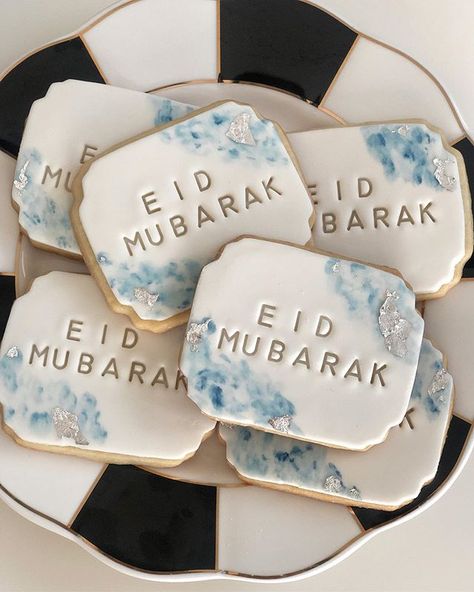 Eid Baking, Eid Biscuits, Eid Cupcakes, Eid Moubarak, Ramadan Sweets, Eid Sweets, Decoraciones Ramadan, Ramadan Desserts, Eid Hampers