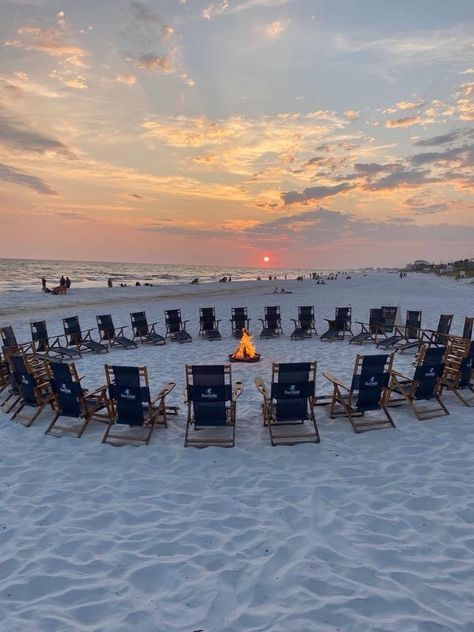 Destin Bachelorette Party Ideas, Destin Fl Bachelorette Party, Destin Florida Bachelorette Party, Costal Grandma Bachelorette, Boat Bachelorette Party Ideas, Rosemary Beach Bachelorette Party, Destin Bachelorette Party, Beach Bachelorette Party Outfit, Destin Bachelorette