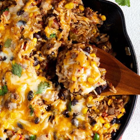 Mexican Beef 'N Rice Skillet Mexican Beef Skillet, Enchilada Rice Skillet, Enchilada Rice, Rice Skillet Meals, Beef Skillet, Flavorful Rice, Beef Enchilada, Black Bean Chicken, Cheesy Chicken Enchiladas