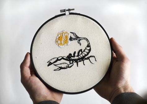 #embroidery #embroideryhoop #handembroidery #design #decor #embroidered #modernembroidery #scorpio #scorpion #wallhanging #apartmentdecor #delicatedecor #edgydecor #walldecor Scorpio Embroidery, Scorpio Szn, Thread Art, Creative Craft, Old Wall, Diy Decorations, Upcycled Crafts, Modern Embroidery, Embroidery Ideas