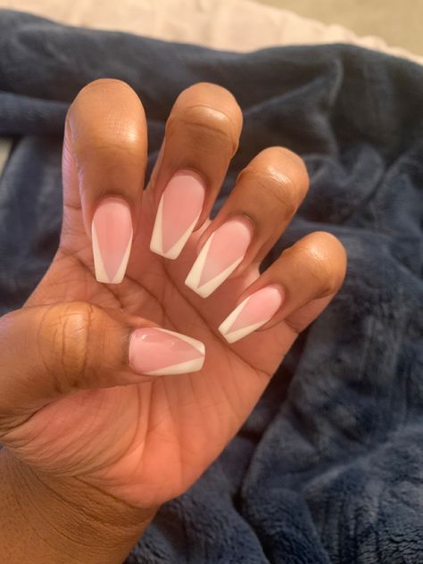 V Line Nails, Line Nails, White Coffin Nails, Cute Nail Art Designs, V Line, Lines On Nails, Cute Nail Art, Coffin Nails, Art Designs