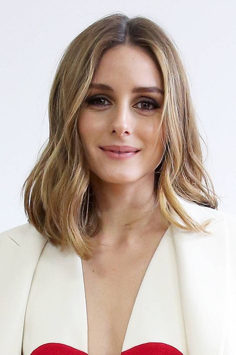 Blonde Hair Dark Eyes, Olivia Palermo Hair, Dark Skin Blonde Hair, Celebrity Hair Inspiration, Dark Blonde Hair Color, Hair Dark, Hair Color Light Brown, Dark Blonde Hair, Hair Crush