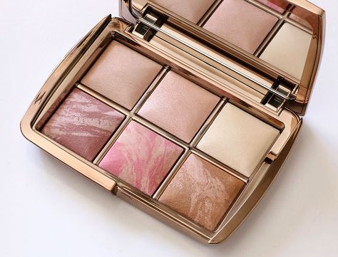 Hourglass | Ambient Lighting Edit Palette 2015 Hourglass Ambient Lighting Palette, Hourglass Ambient, Hourglass Makeup, Makeup Pallets, Makeup And Beauty Blog, Makeup Palettes, Makeup Goals, Makeup Storage, Makeup Palette