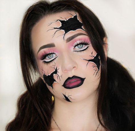 Pink Broken Doll Halloween Makeup Broken Doll Halloween Makeup, Puppet Makeup, Broken Doll Halloween, Doll Halloween Makeup, Cracked Doll Makeup, Broken Doll Makeup, Maleficent Halloween Costume, Doll Makeup Halloween, Doll Face Makeup