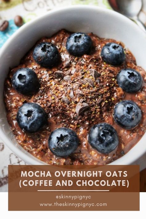 Mocha Overnight Oats, Pig Recipes, Oats For Breakfast, Chocolate Overnight Oats, Healthy Eating Breakfast, Oat Smoothie, Chocolate Oats, Overnight Oatmeal, Mocha Coffee