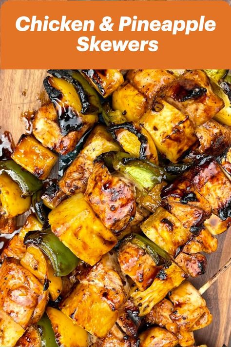 Pineapple Skewers, Grilled Pineapple Chicken, Pineapple Skewer, Honey Baked Ham, Kabob Recipes, Pineapple Chicken, Summer Grilling Recipes, Grilled Pineapple, Chicken Skewers