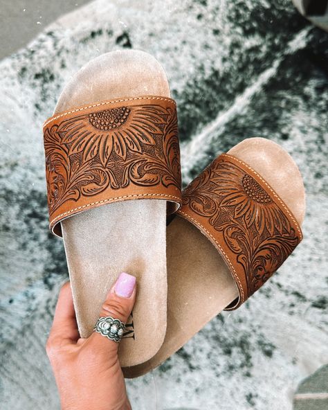 Tooled Leather Slides add a western flare to any summer outfit. 😍 Just Peachy, Leather Slides, Tooled Leather, Double Wide, Leather Tooling, Summer Outfit, Slides, Summer Outfits, Leather