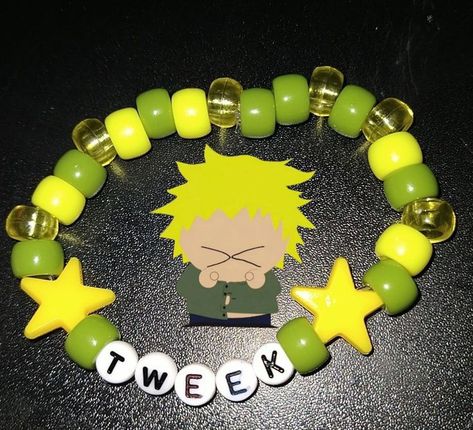 South Park Bracelet Ideas, South Park Bracelet, South Park Kandi, Pulseras Kandi, Diy Kandi Bracelets, Pony Bead Bracelets, Tweek South Park, Diy Kandi, South Park Memes