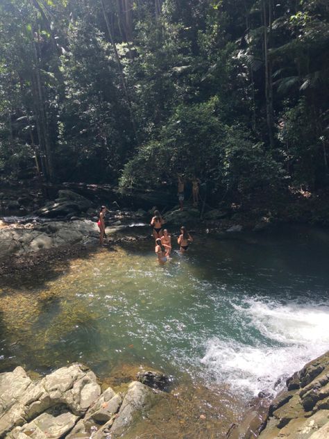 Nz Summer Aesthetic, Australian Girl Aesthetic, Australian Christmas Aesthetic, Australian Summer Aesthetic, Australian Camping, Summer Aussie, Australian Aesthetic, Summer Aesthetic Friends, Summer In Australia