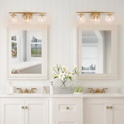 Modern Gold Bathroom Vanity Light, 3-Light Farmhouse Brass Wall Sconce with Clear Globe Glass Shades Gold Bathroom Vanity, Bathroom Vanity Lights, Modern Vanity Lighting, Light Fixtures Bathroom Vanity, Contemporary Vanity, Vanity Light Fixtures, Bathroom Vanity Light, World Decor, Vanity Lights