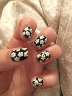 Nail Art Designs With Dotting Tool, Nail Art Dotting Designs, Nail Art With Dotting Tool Ideas, Doting Nail Art Designs Simple, Dot Tool Nail Art, Nail Art With Dotting Tool, Dotting Tool Nail Art, Toothpick Nail Art, Nail Art Dotting Tool