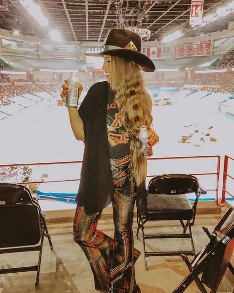 Came for the Monster Trucks, stayed for the beer 🍻 . Yes, I’m wearing a Budweiser tee while drinking Silver Bullets #NoRules . Velvet bells… Monster Truck Outfit Women, West Desperado, Rodeo Outfits, Silver Bullet, The Beer, Monster Truck, Bell Bottoms, Wide Leg Jeans, Rodeo