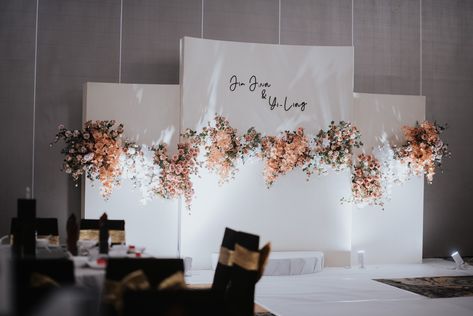 Engagement Back Drop Decor, Thai Wedding Decor, Thai Wedding Backdrop, Autumn Wedding Backdrop, Thai Wedding Decoration, Chinese Wedding Backdrop, Wall Decoration For Wedding, Backdrop Engagement, Chinese Wedding Favors