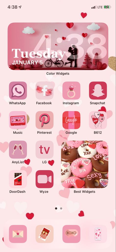 Ios Theme, Cute Home Screens, Photography Apps, Iphone Home Screen Layout, Valentine Theme, App Layout, Homescreen Iphone, Homescreen Layout, Iphone Layout