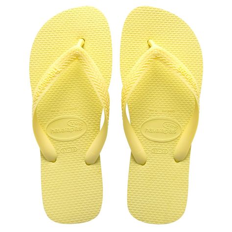 yellow havaianas Havana Flip Flops, Yellow Flip Flops, Happy Yellow, Shoes Diy, Havaianas Flip Flops, Canary Yellow, Diy Shoes, Mellow Yellow, Summer Accessories