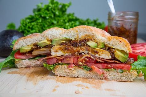 Bacon Jam Chicken Club Sandwich with Avocado and Chipotle Mayo Jam Chicken, Chipotle Mayo Recipe, Chicken Club Sandwich, Sandwich With Avocado, Club Sandwich Chicken, Jam Sandwich, Closet Cooking, Mayo Recipe, Chicken Club