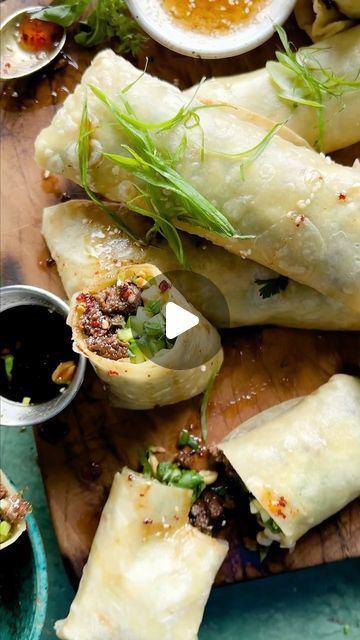 Tieghan Gerard on Instagram: "20 Minute Thai Basil Beef Rolls - these are different but delicious extra chili sauce and toasted sesame oil and soy for a 1,2,3 triple dip (: a pretty good mix of spicy, sweet, tangy, and salty. You will loveee

11/2 pounds ground beef (or chicken or pork)
black pepper
4 cloves garlic, chopped
1 tablespoon fresh grated ginger (or 1/4 cup candied ginger)
1-3 teaspoons Chinese 5 spice
1/3 cup tamari or soy sauce
1/4 cup Thai chili sauce (homemade in notes)
1/4 cup chopped green onions
4 Persian cucumbers, chopped
2 cups cilantro, chopped
1/2 cup Thai basil, chopped
1/3 cup chopped roasted peanuts
8-10 flour tortillas, warmed 
chill paste, for serving 
toasted sesame oil, for serving

https://www.halfbakedharvest.com/beef-rolls/" Thai Basil Beef Rolls, Thia Food, Basil Beef, Thai Basil Beef, Beef Rolls, Half Baked Harvest Recipes, Creamy Tomato Basil Soup, Chinese 5 Spice, Toasted Sesame Oil