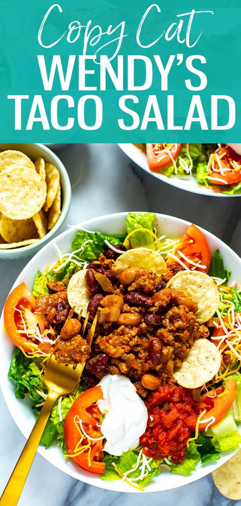 Wendys Taco Salad, Wendy's Chili Recipe, Salad Restaurant, Chili Salad, Salad Copycat, Wendy's Chili, Wendys Chili Recipe, Taco Salad Recipe, Restaurant Copycat