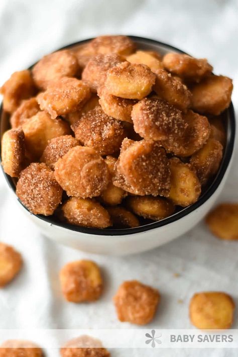 Oyster Cracker Snacks Recipe, Sweet And Salty Oyster Crackers, Sweet & Salty Churro Bites, Churro Bites Oyster Crackers, Oyster Cracker Churro Bites, Soup Cracker Snacks, Sweet Oyster Cracker Recipe, Sweet And Salty Churro Bites 12 Tomatoes, Oster Cracker Recipe