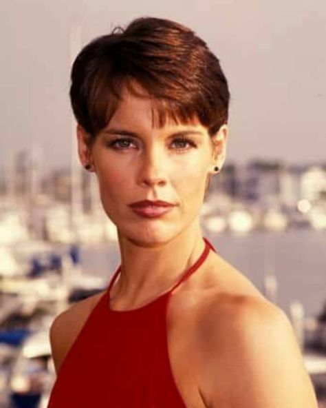 Another Day Another  Flashback Pixie!!. . Who is she?? What cheesy 80s movie did she star in ??. Alexandra Paul Baywatch, Baywatch Wallpaper, 80s Pixie Cut, Alexandra Paul, Erika Eleniak, 90s Actresses, Short Red Hair, Star Actress, Popsugar Beauty