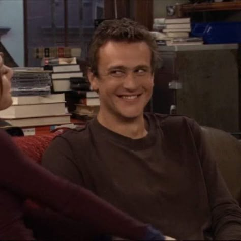 Jason Segel How I Met Your Mother, How I Met Your Mother Icon, Marshall How I Met Your Mother, Mother Meme, Boyfriend Manifestation, Ted And Robin, Marshall Eriksen, How Met Your Mother, Robin Scherbatsky