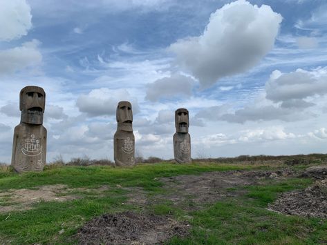 Roadside Oddity: The Easter Island Heads of Victoria | Texas Highways Victoria Texas, Easter Island Heads, Riverside Park, Texas City, Weekend Activities, South Texas, Victoria Park, Easter Island, Roadside Attractions