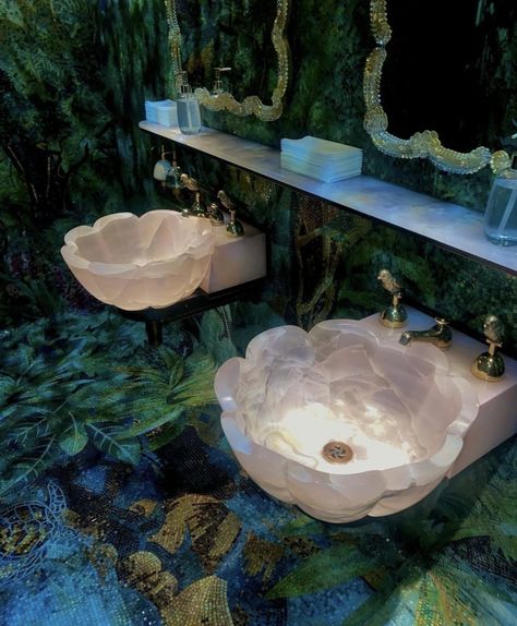 Fairy Bathroom, Aesthetic Village, Bath Aesthetic, Quartz Sink, Mermaid Bathroom, Villain Aesthetic, Water Fairy, Villa Design Architecture, Mermaid Room